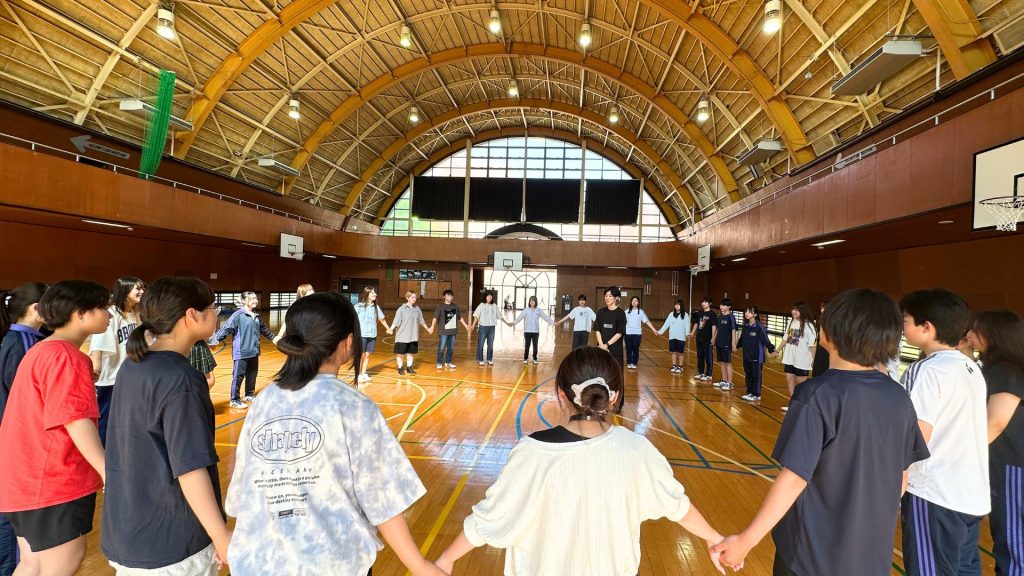 「探究×アート」の新モデル、西武学園文理中学・高等学校で始動。探究必修化が進む中、アートを軸に社会とつながる新たな学びをスタート。10月25・26日の2日間は、地域との共創イベントを開催! 7 1 4